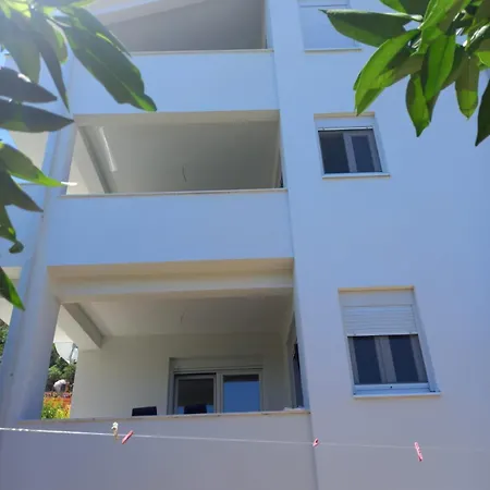Apartments Diva Ston Exterior photo